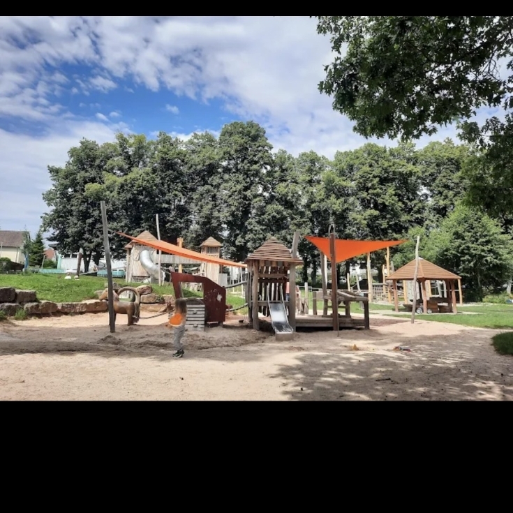 Bild 2: Abenteuerspielplatz Am Tannwald