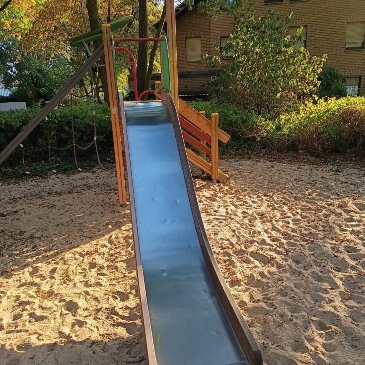 Bild zum Spielplatz Sankt-Anton-Straße 13A
