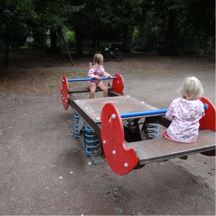 Bild 3: Spielplatz am Biergarten Kurhaus 