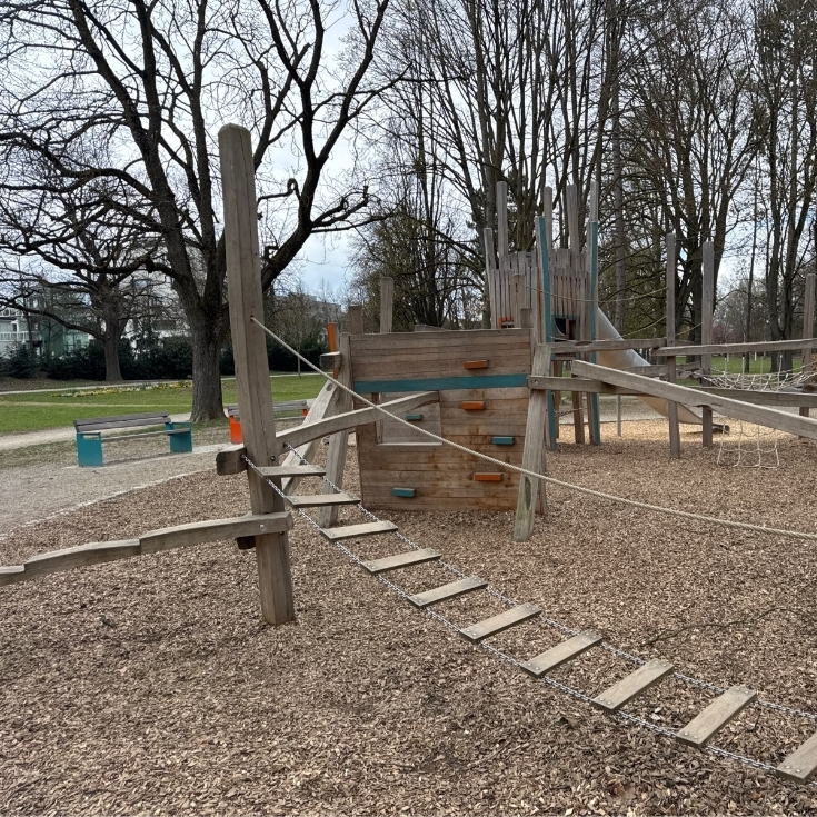 Bild 3: Spielplatz Schwarzer Weg