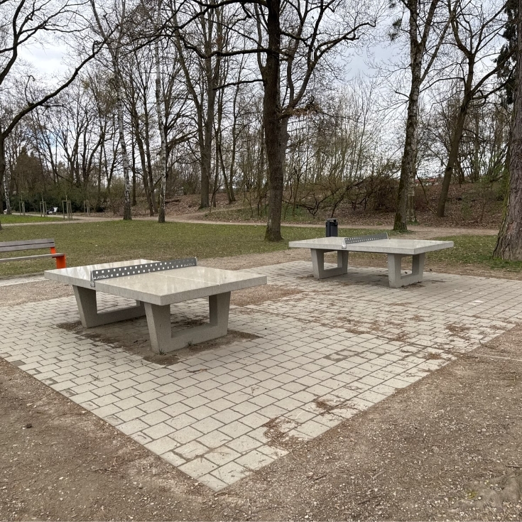 Bild 5: Spielplatz Schwarzer Weg