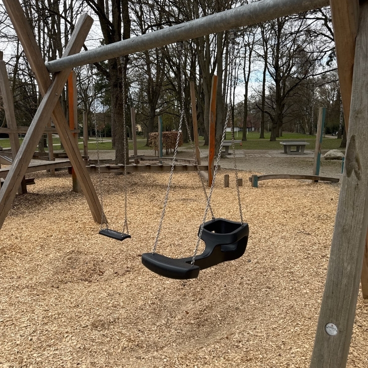 Bild 6: Spielplatz Schwarzer Weg