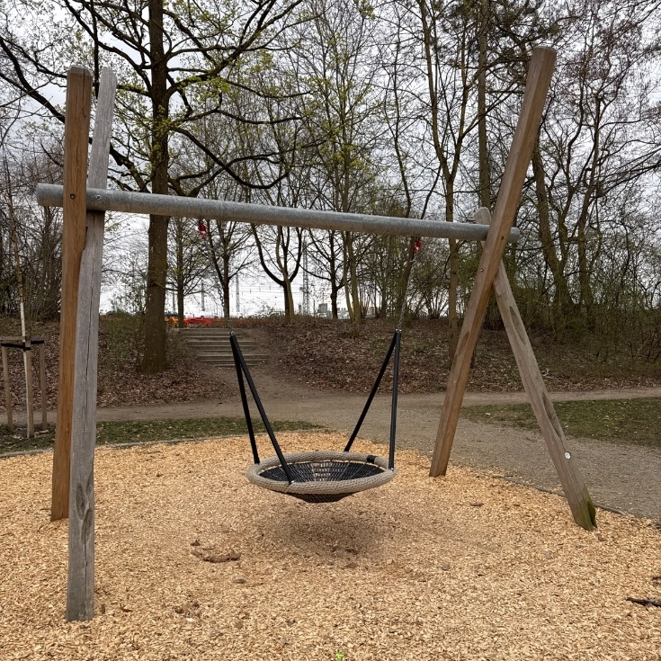 Bild 9: Spielplatz Schwarzer Weg