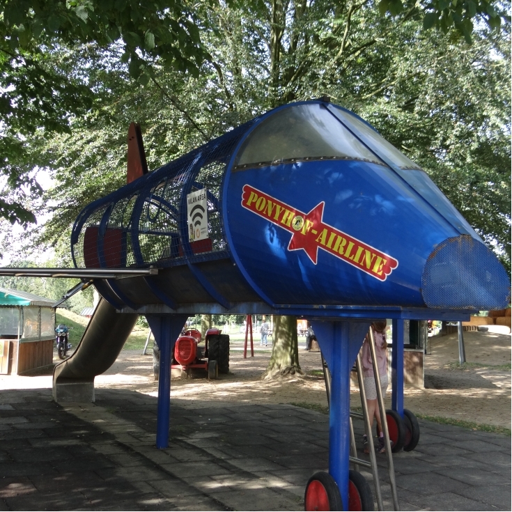 Bild 3: Spielplatz Ponyhof Leiting