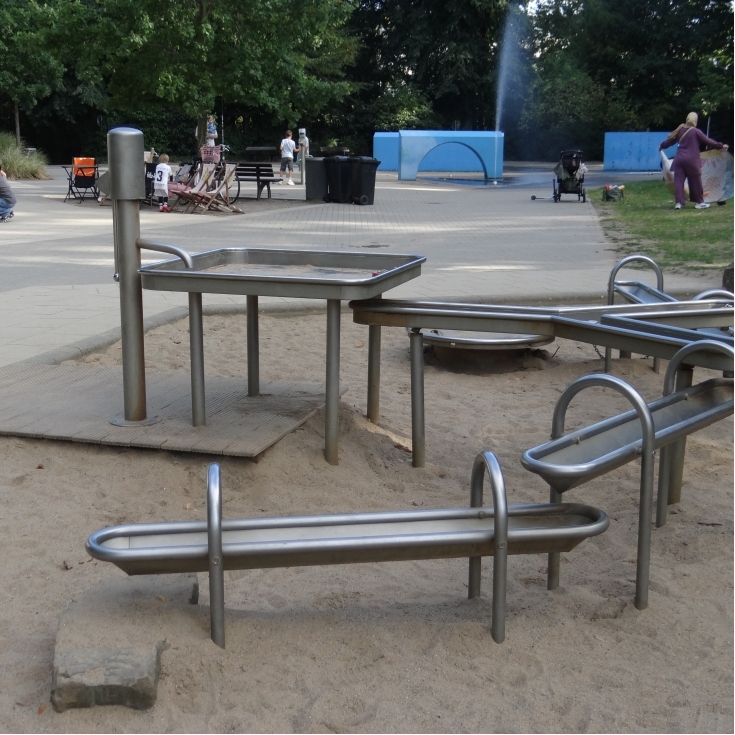 Bild 3: Sternwartpark Wasserspielplatz