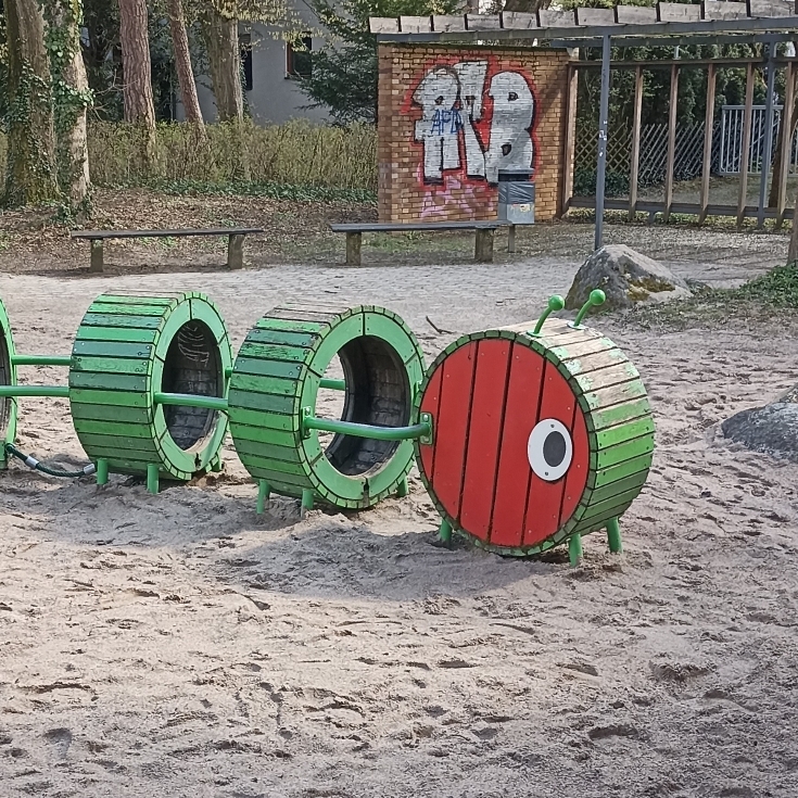 Bild zum Spielplatz Volkspark 
