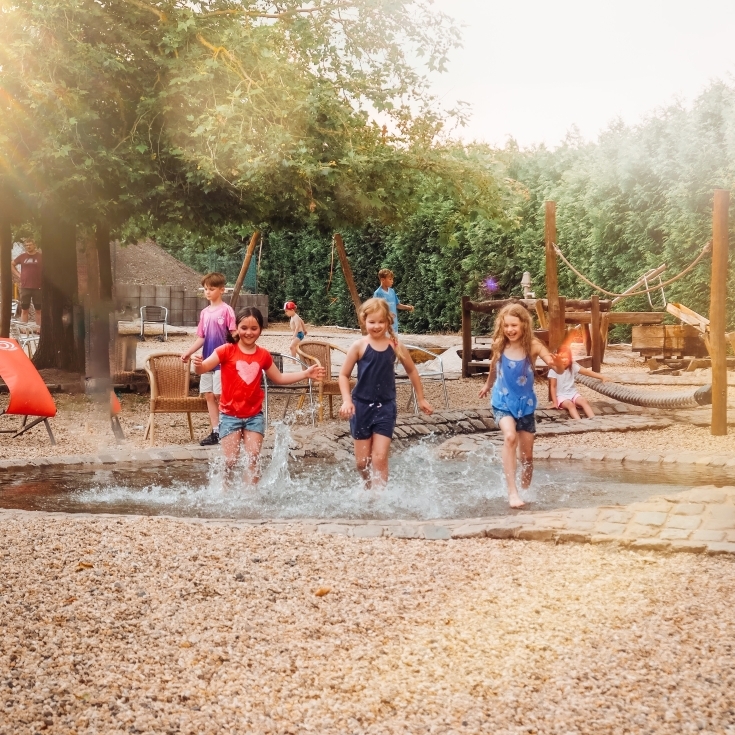 Bild 4: Tolli-Park Freizeitpark mit 3000qm Wasserspielplatz