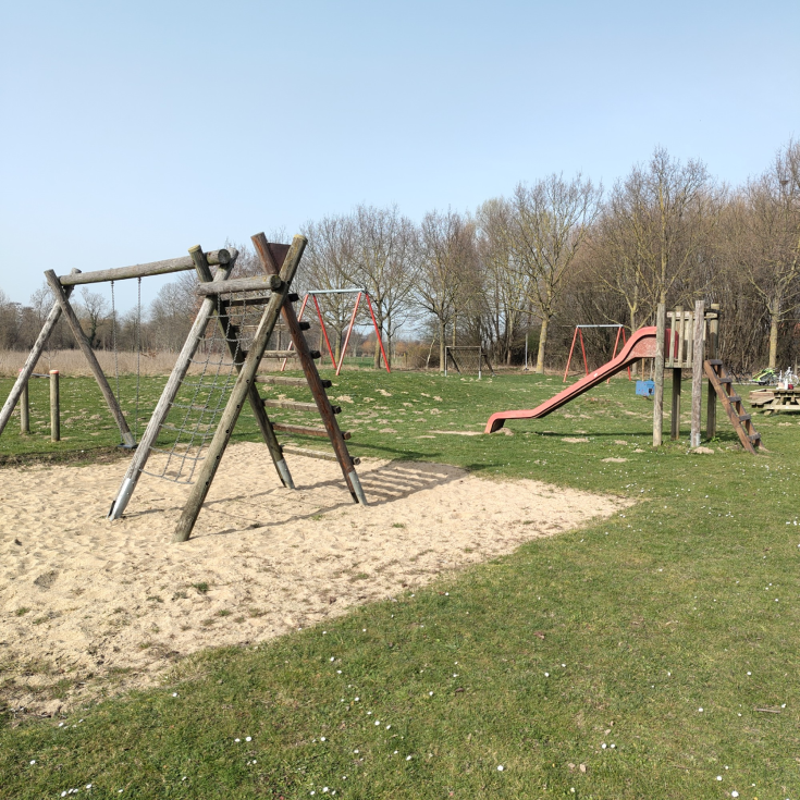 Bild zum Spielplatz Akener Straße