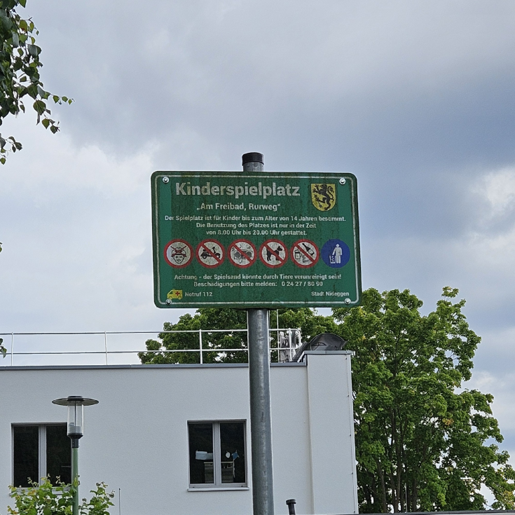 Bild zum Spielplatz Am Freibad, Rurweg