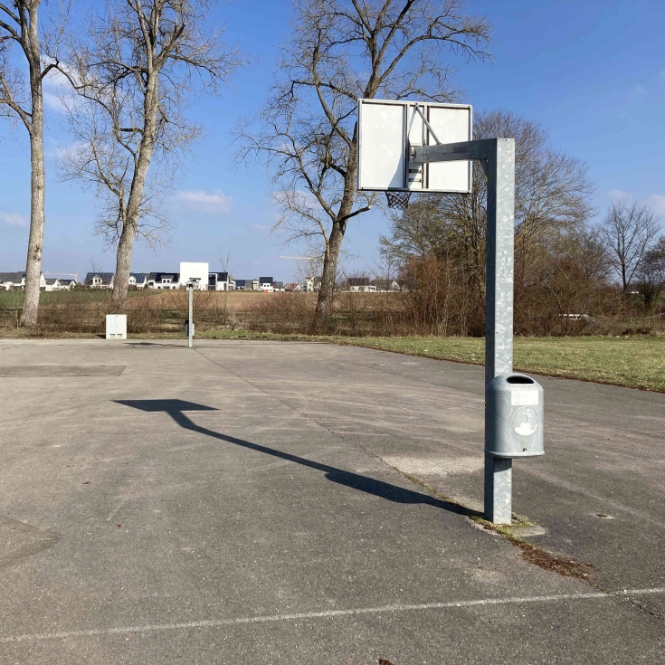 Bild zum Spielplatz Basketballplatz Waldstraße Dgh