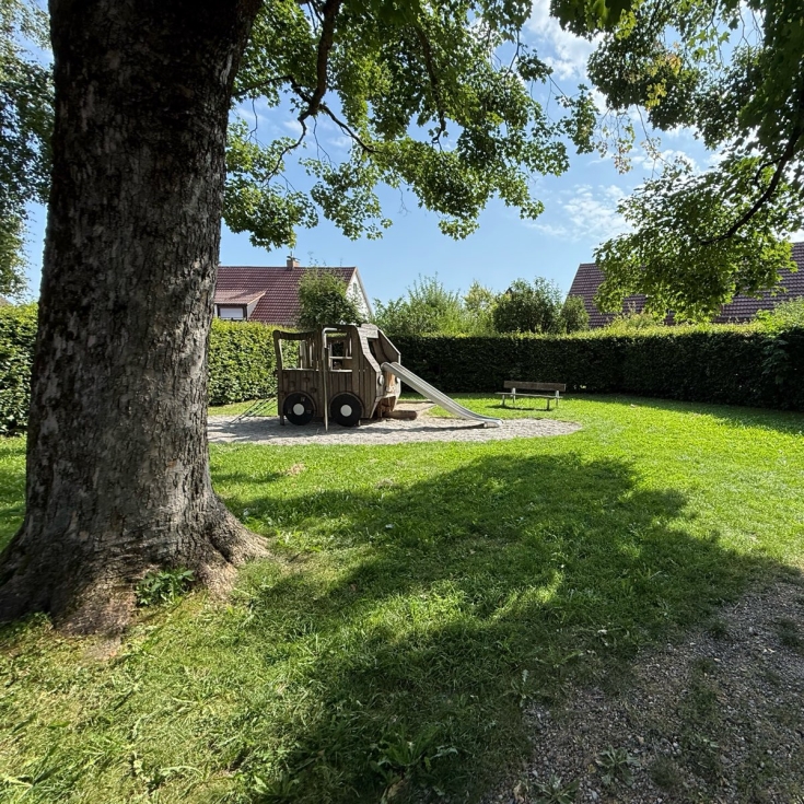 Bild zum Spielplatz Buchloer Straße
