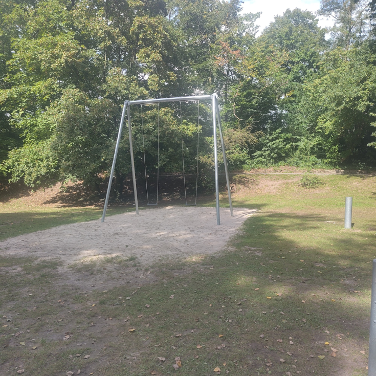 Bild zum Spielplatz Buschwiesenweg