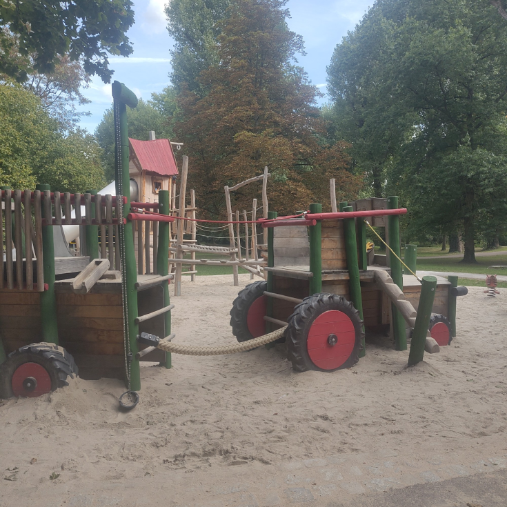 Bild zum Spielplatz Buschwiesenweg
