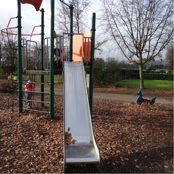 Bild zum Spielplatz De Schatberg Midden Peelweg