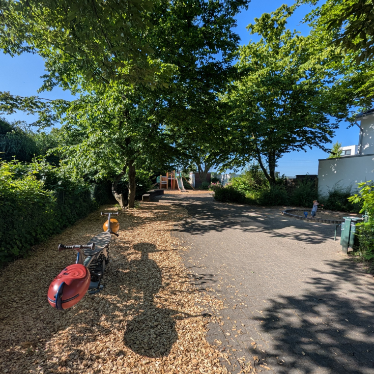 Bild zum Spielplatz Einsteinstraße 42