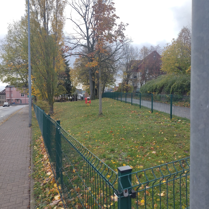 Bild zum Spielplatz Erfurter Straße 30