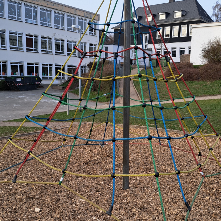 Bild zum Spielplatz Grundschule Wassermaus Standort Rügheberg Rüggeberger Straße 228