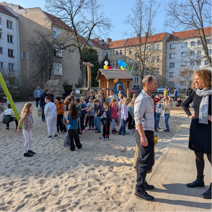 Bild zum Spielplatz Heißluftballon-Spielplatz in Adlershof (Berliner Seilfabrik)