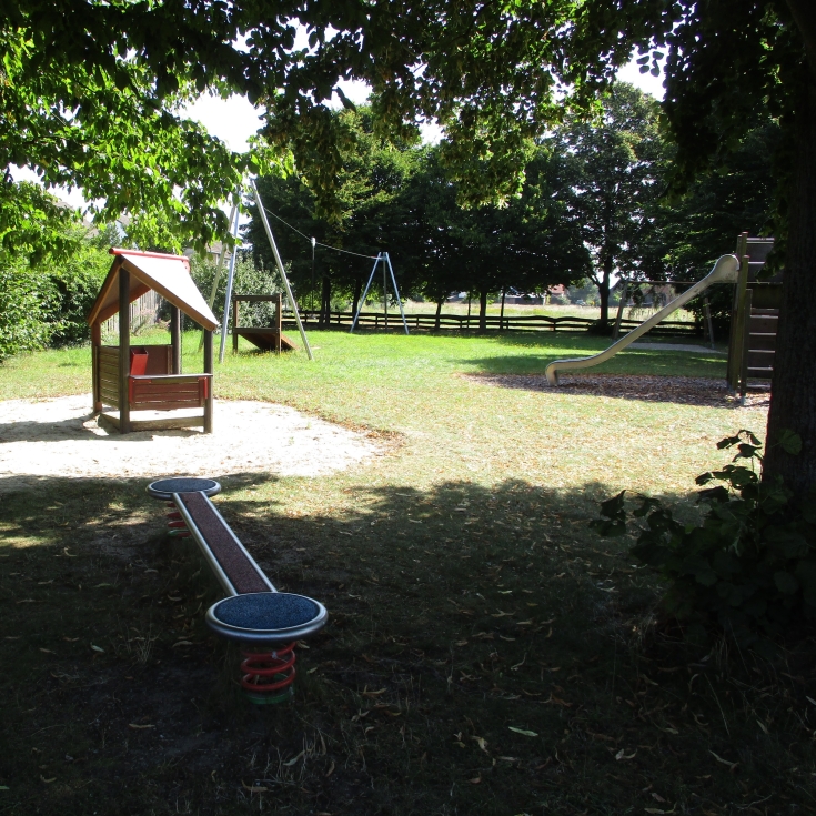 Bild zum Spielplatz Holunderweg