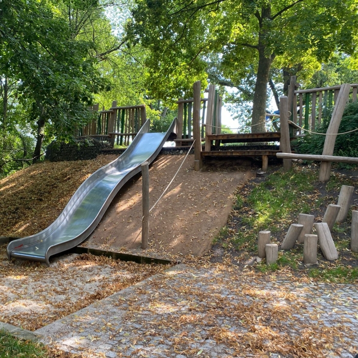 Bild zum Spielplatz Karl-Stein-Straße