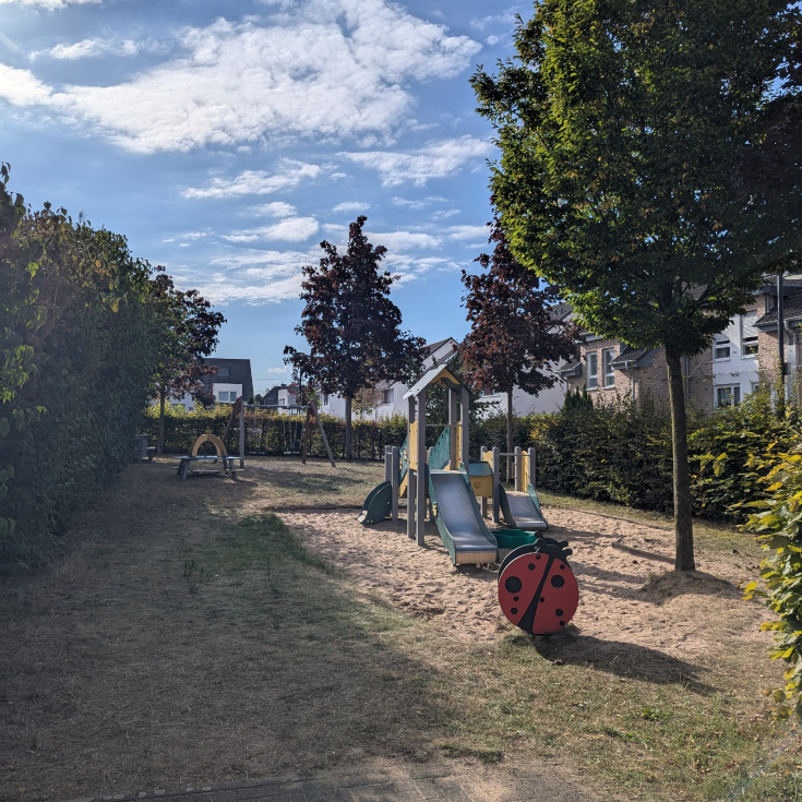 Bild zum Spielplatz Marienkäferweg 52