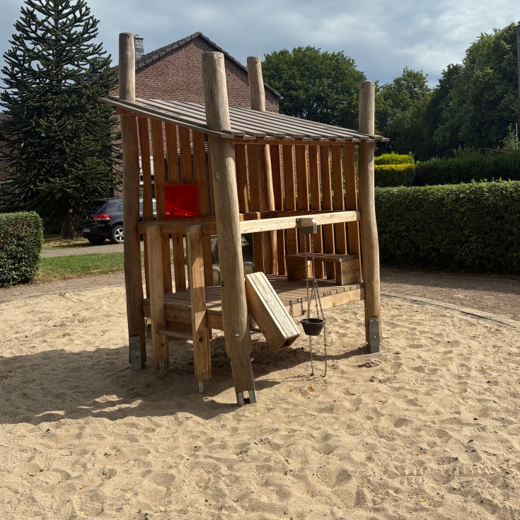 Bild zum Spielplatz Memeler Straße