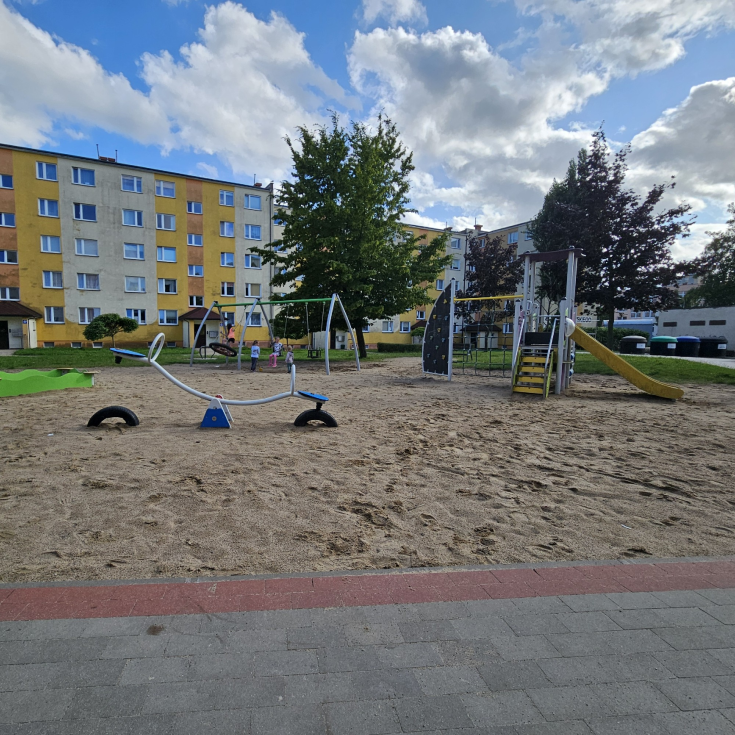 Bild zum Spielplatz Mieczysława Jagoszewskiego 3