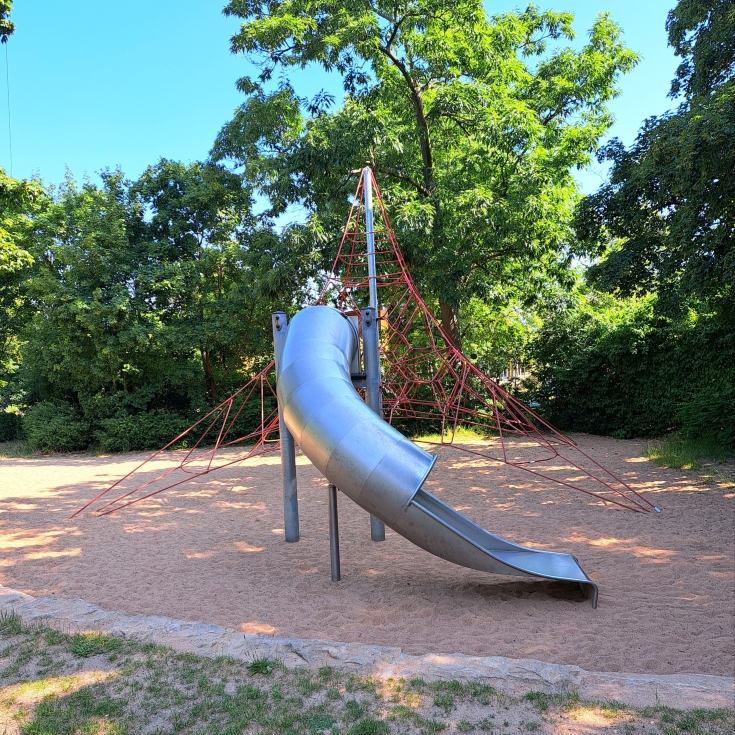 Bild zum Spielplatz Neckarstraße