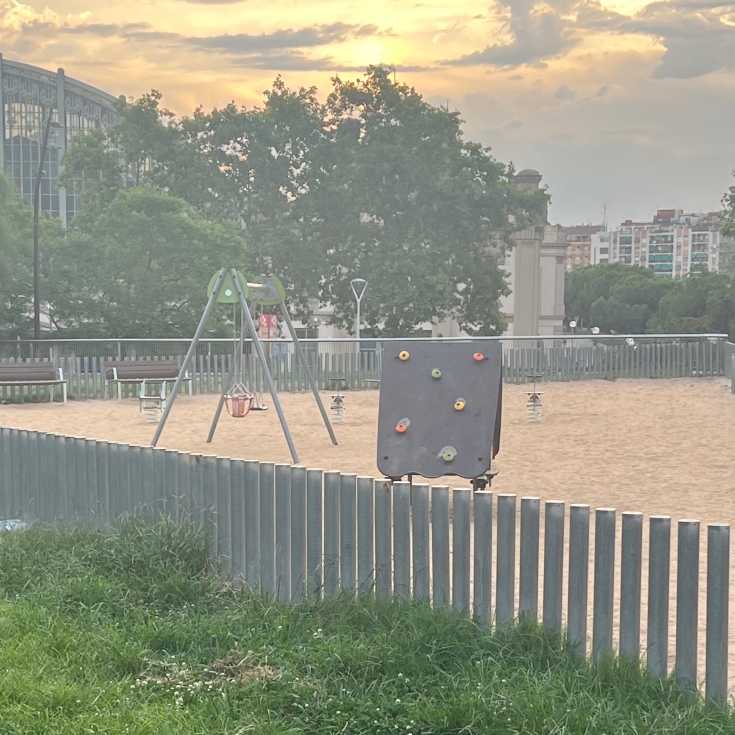 Bild zum Spielplatz Plaça d'André Malraux