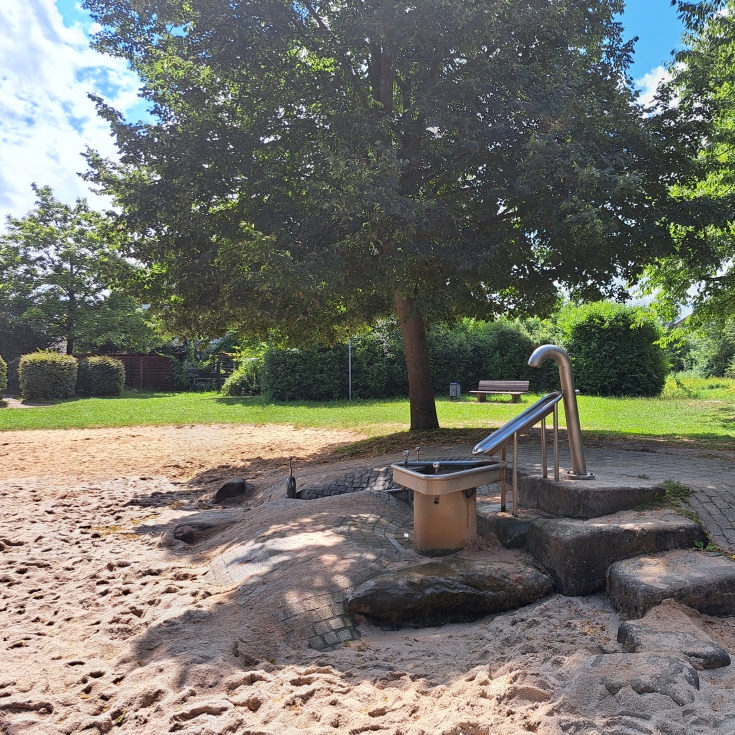 Bild zum Spielplatz Rhönstraße