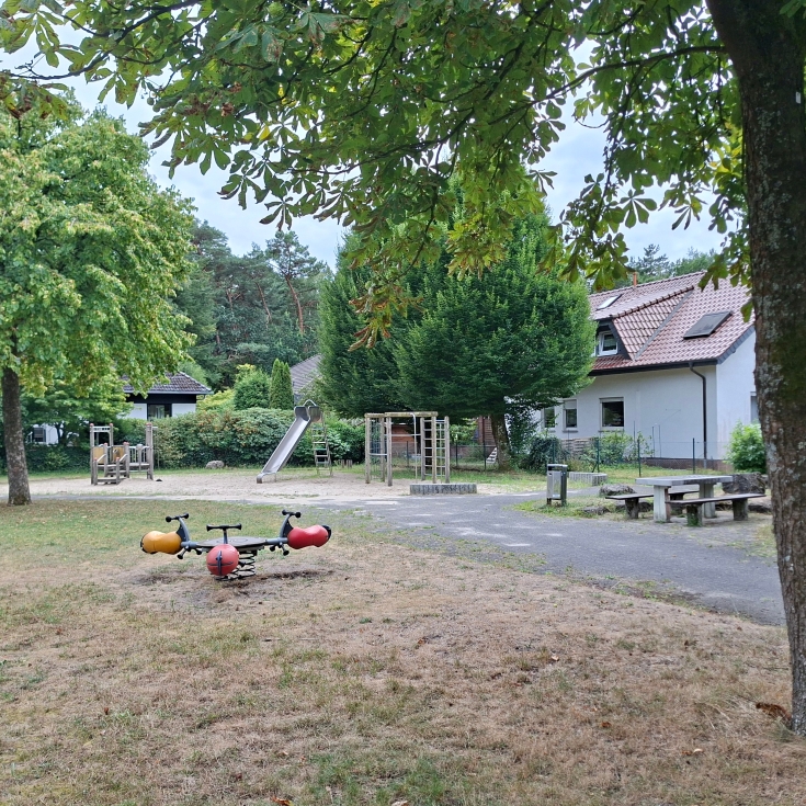 Bild zum Spielplatz Rosenhagen