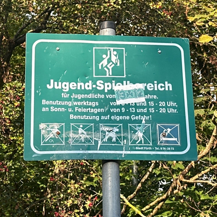 Bild 4: Rudolf-Schiestl-Straße