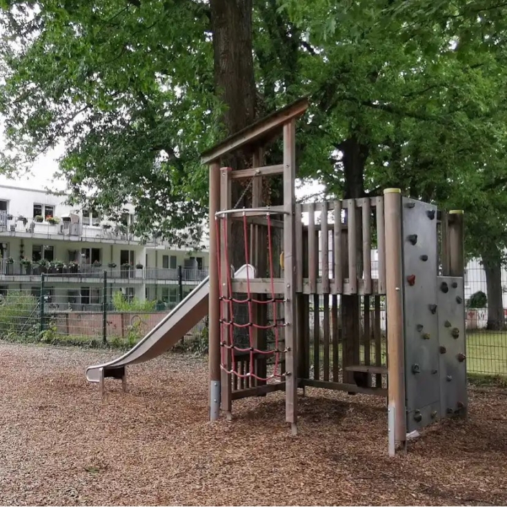 Bild zum Spielplatz Schwanenstraße