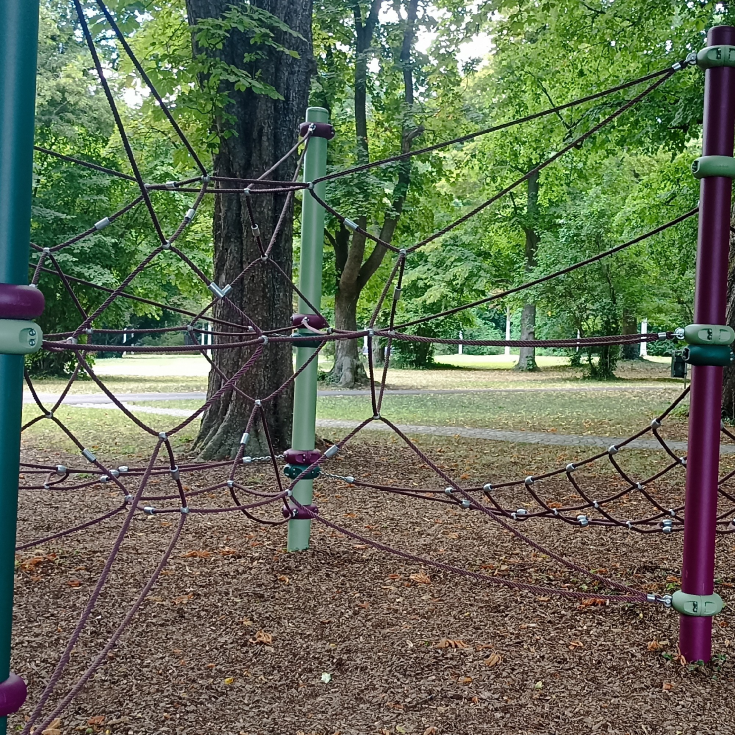 Bild 5: Seilklettergarten im Stadtpark