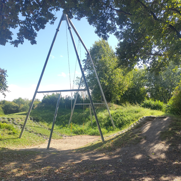 Bild zum Spielplatz Seilschaukeln Wohnpark Süd