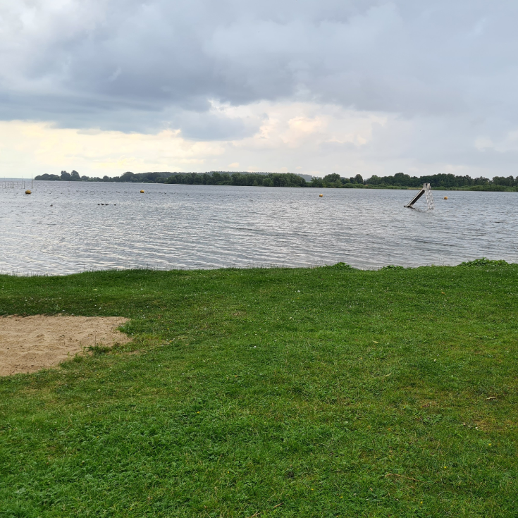Bild 3: Sietow-Dorf Strand