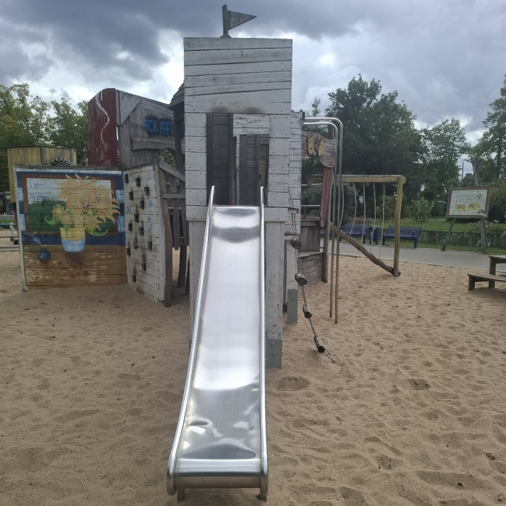 Bild zum Spielplatz Spielplatz Am Pechauer Platz