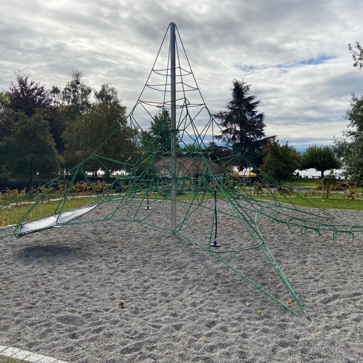 Bild zum Spielplatz Spielplatz am Rathaus