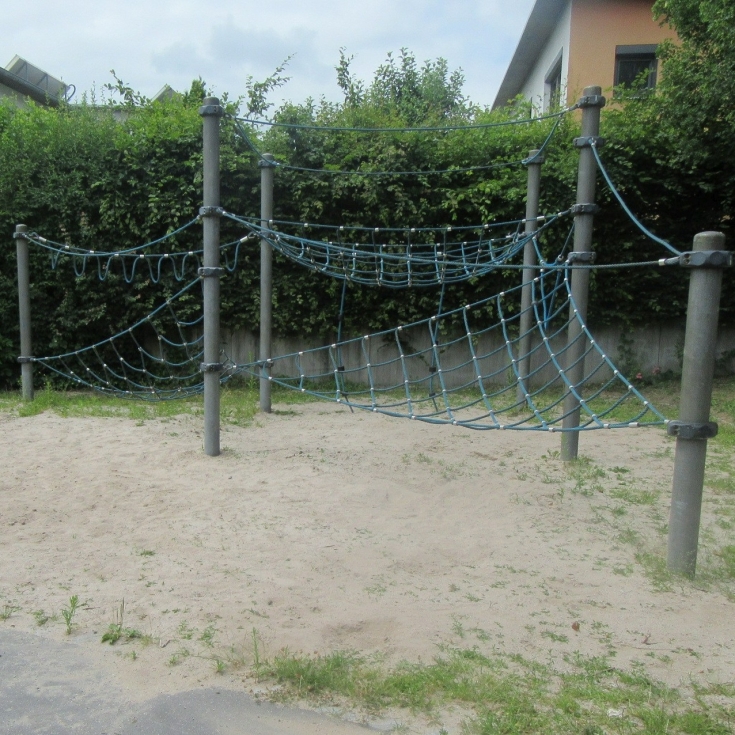 Bild zum Spielplatz Spielplatz Bundschuhstraße