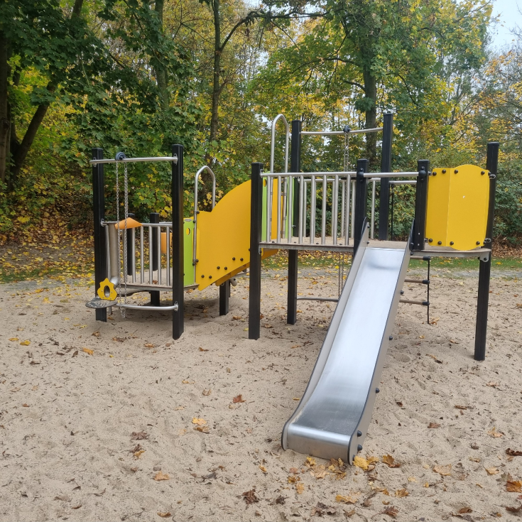 Bild zum Spielplatz Spielplatz Freizeitzentrum