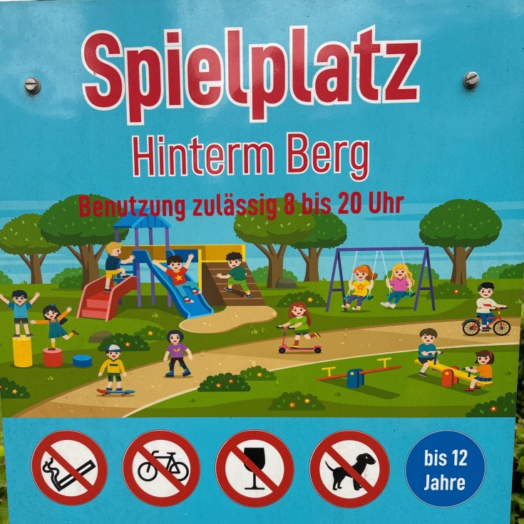 Bild zum Spielplatz Spielplatz hinterm Berg