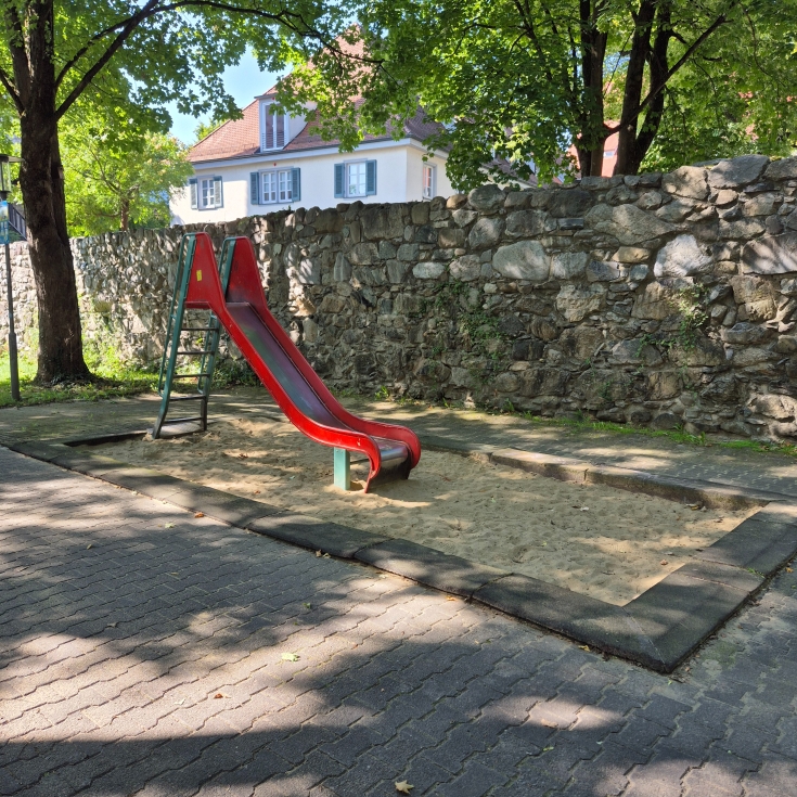 Bild zum Spielplatz Spielplatz Hirschgraben