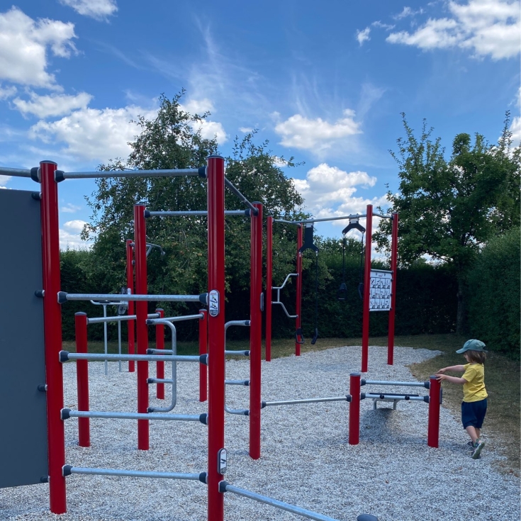 Bild 8: Spielplatz Hochrain
