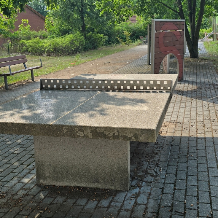 Bild 5: Spielplatz