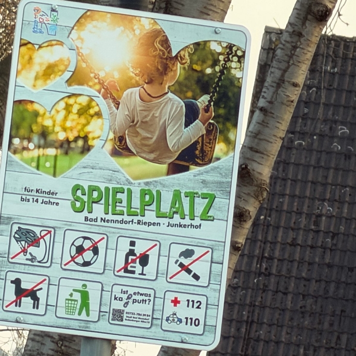 Bild zum Spielplatz Spielplatz Junkerhof