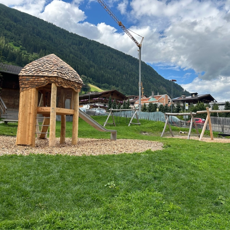 Bild 10: Spielplatz Kindergarten Neustift