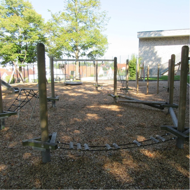Bild zum Spielplatz Spielplatz Maienplatz