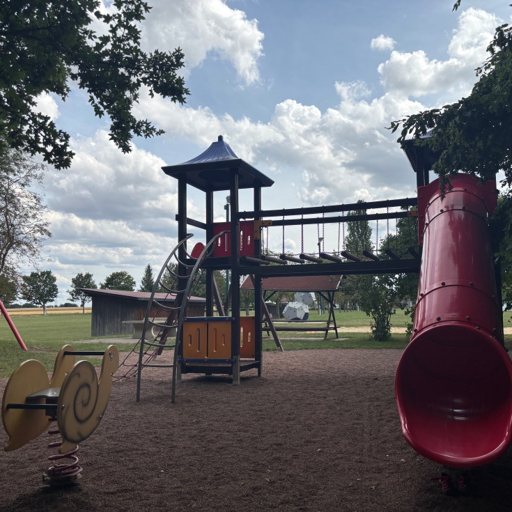Bild 3: Spielplatz Nottleben