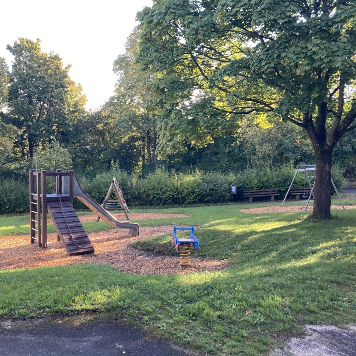 Bild zum Spielplatz Spielplatz Nürtingerstraße