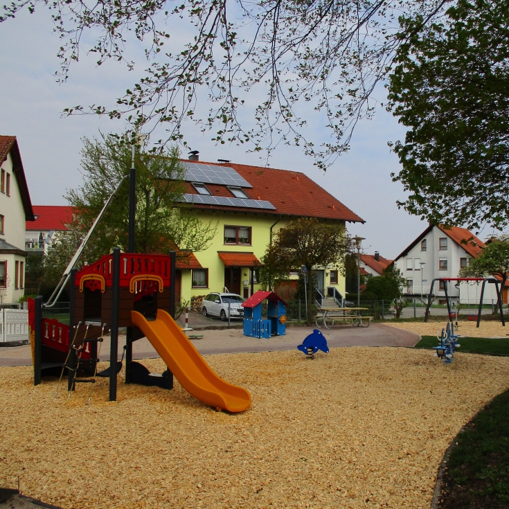 Bild 5: Spielplatz Schwalbenweg